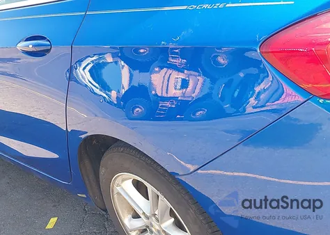 2017 Chevrolet Cruze Lt Auto из США, поврежденный, VIN 1G1BE5SM1H7251869